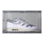 Sneaker box transparent